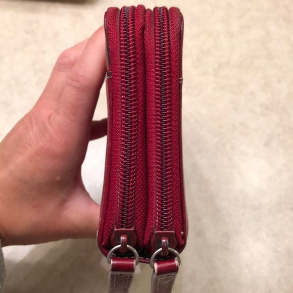 Wallet - Picture 2 of 5